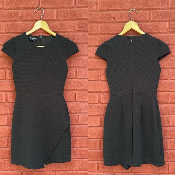 bebe Dresses & Skirts - $20 flash sale! BeBe asymmetrical cap sleeve quilted black mini dress  XS